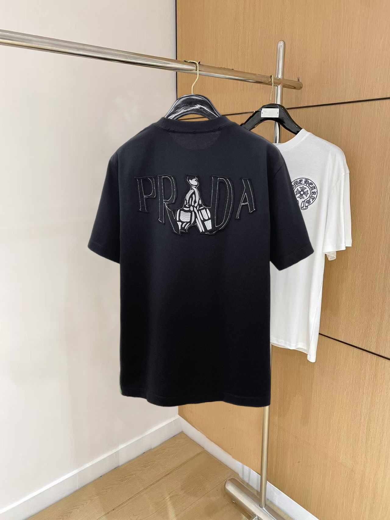 short sleeves